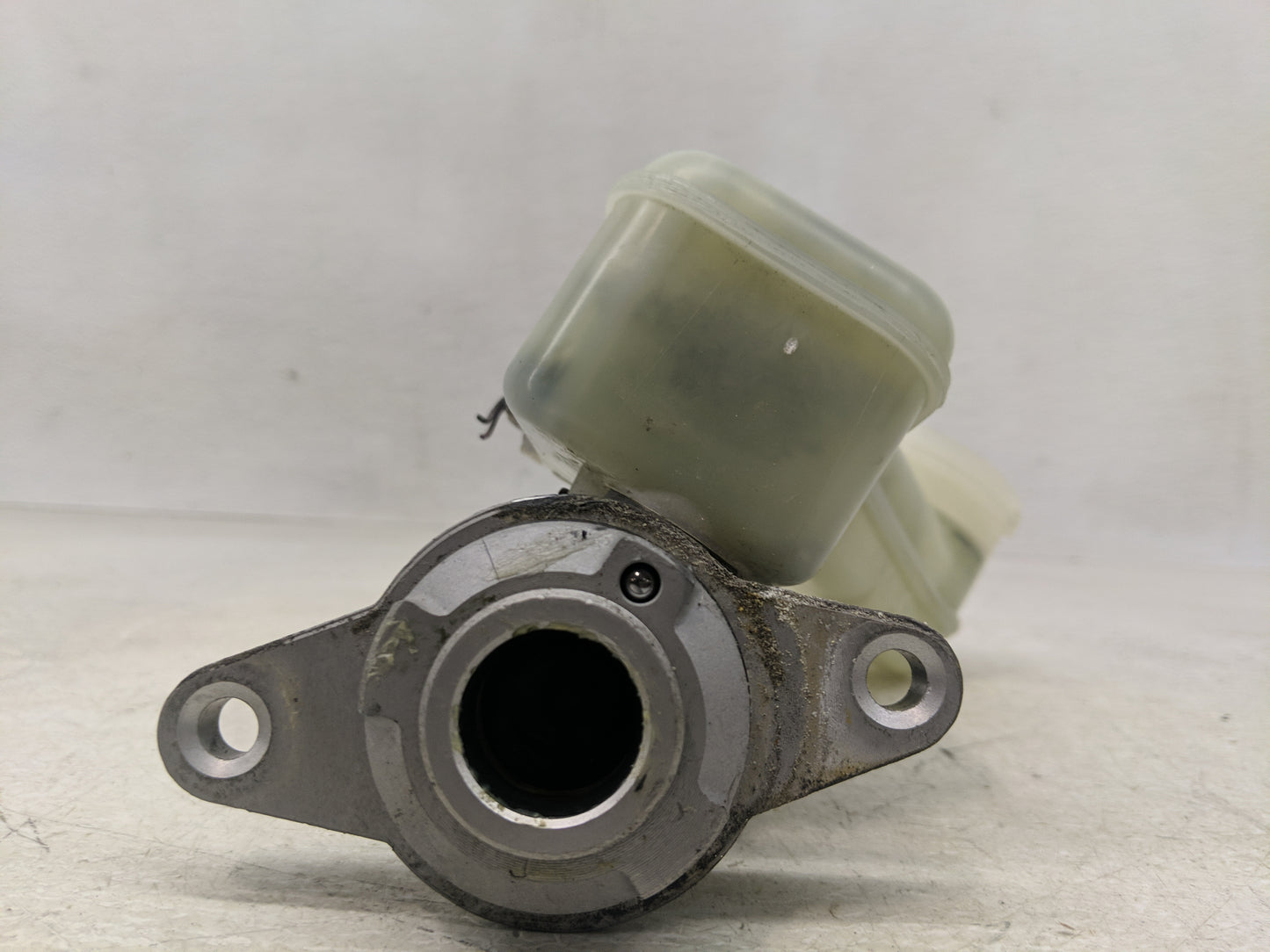 2011-2017 Honda Odyssey Brake Master Cylinder - Oemusedautoparts1.com