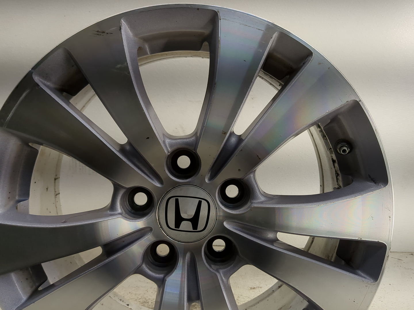 2014-2017 Honda Odyssey Oem Wheel Rim - Oemusedautoparts1.com