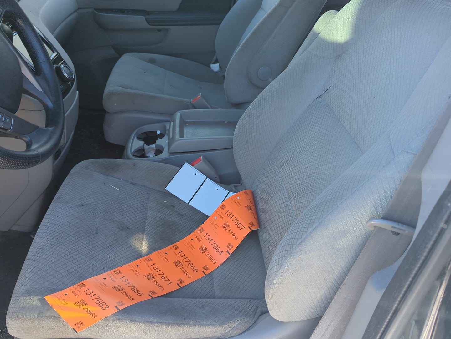 2014-2017 Honda Odyssey Driver Front Seat Oem 1322611 - Oemusedautoparts1.com