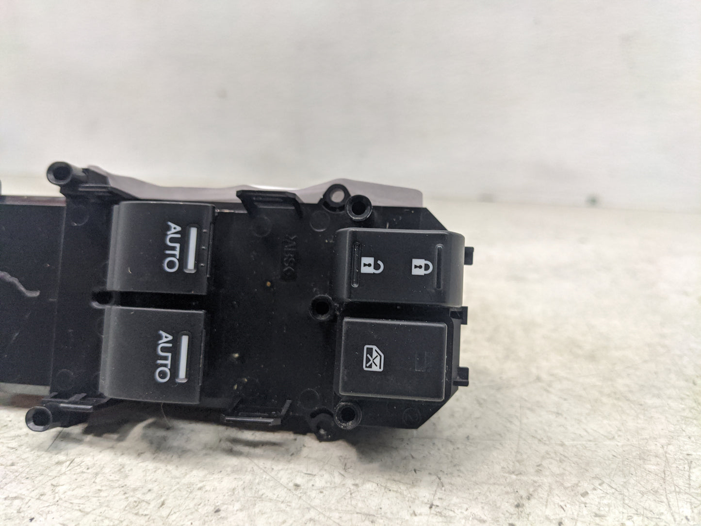 2011-2017 Honda Odyssey Master Power Window Switch Replacement Driver Side Left P/N:35750-TE0-A32 35750TK8A410M1 Fits OEM Us