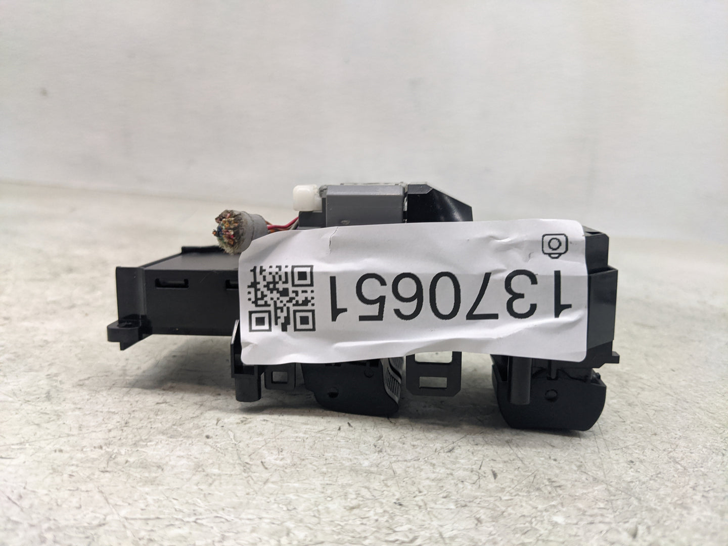 2011-2017 Honda Odyssey Master Power Window Switch Replacement Driver Side Left P/N:35750-TE0-A32 35750TK8A410M1 Fits OEM Us