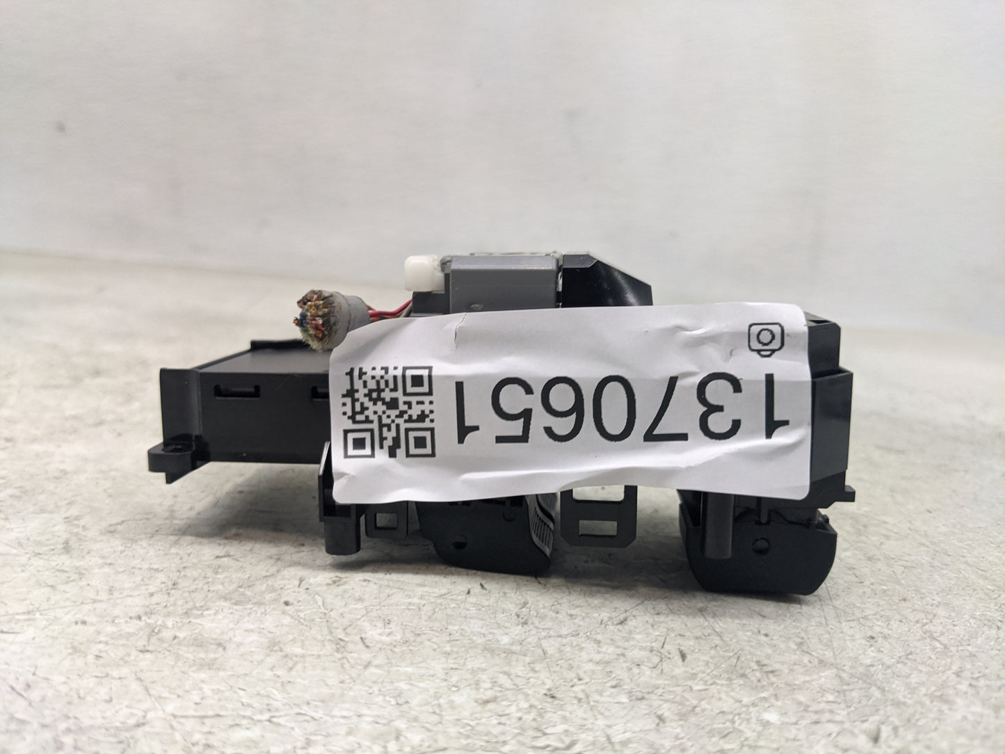 2011-2017 Honda Odyssey Master Power Window Switch Replacement Driver Side Left P/N:35750-TE0-A32 35750TK8A410M1 Fits OEM Us