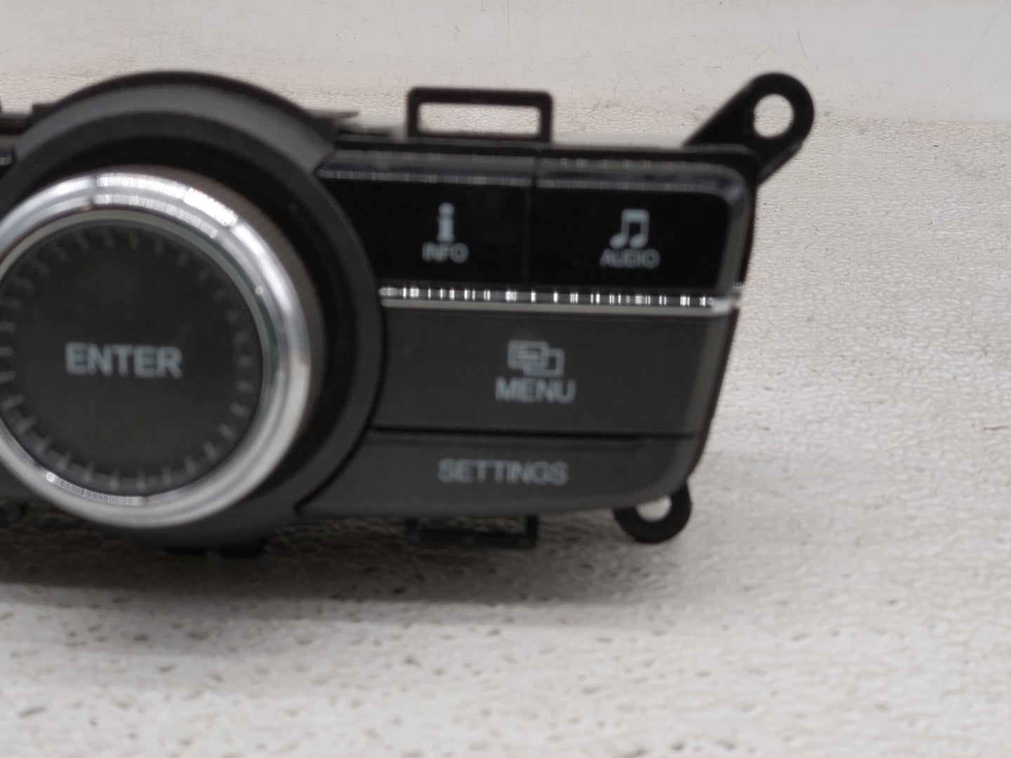 2014-2017 Honda Odyssey Radio Control Panel - Oemusedautoparts1.com