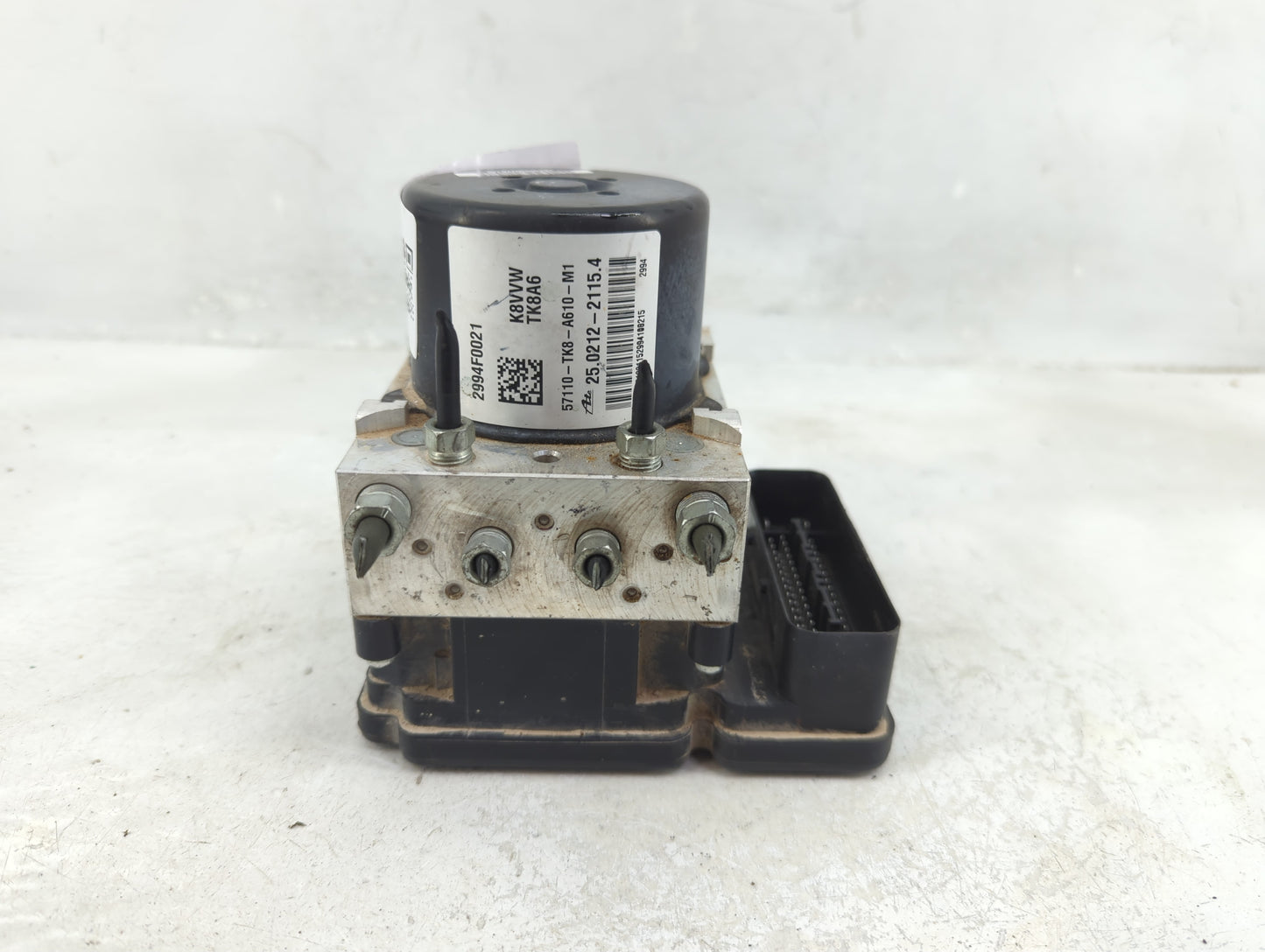 2015 Honda Odyssey ABS Pump Control Module Replacement P/N:57110-TK8-A610-M1 Fits OEM Used Auto Parts - Oemusedautoparts1.co
