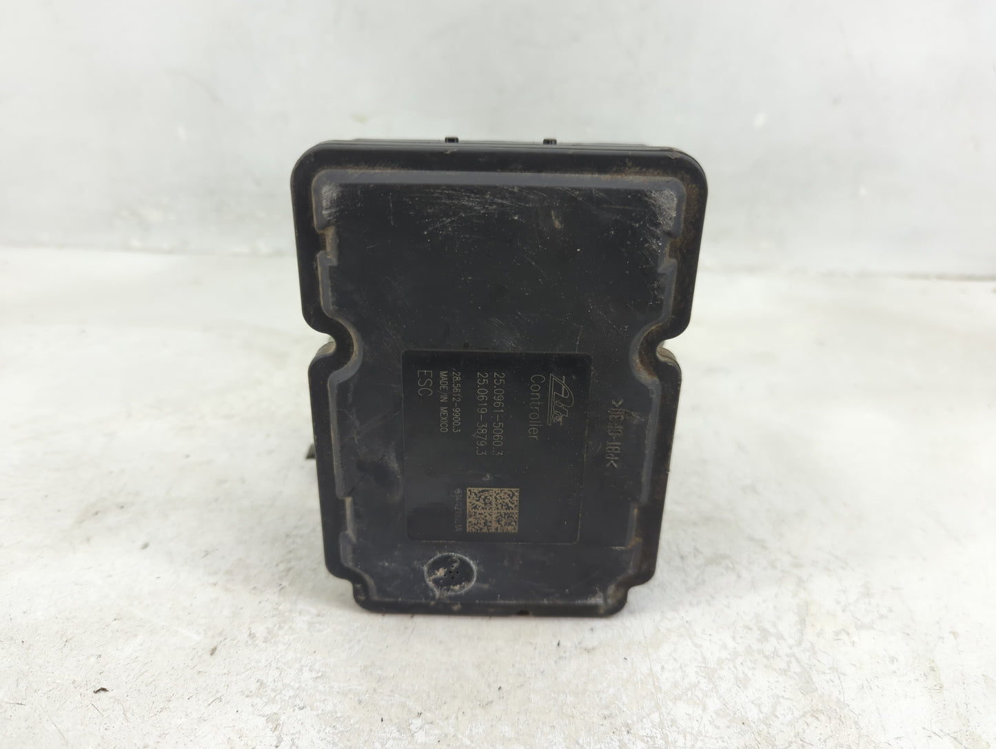 2015 Honda Odyssey ABS Pump Control Module Replacement P/N:57110-TK8-A610-M1 Fits OEM Used Auto Parts - Oemusedautoparts1.co