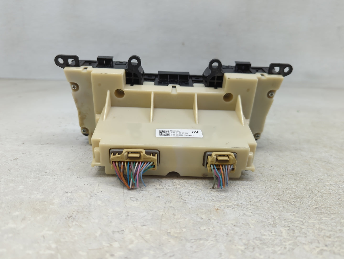 2011-2017 Honda Odyssey Climate Control Module Temperature AC/Heater Replacement P/N:79600TK8A930M1 Fits OEM Used Auto Parts