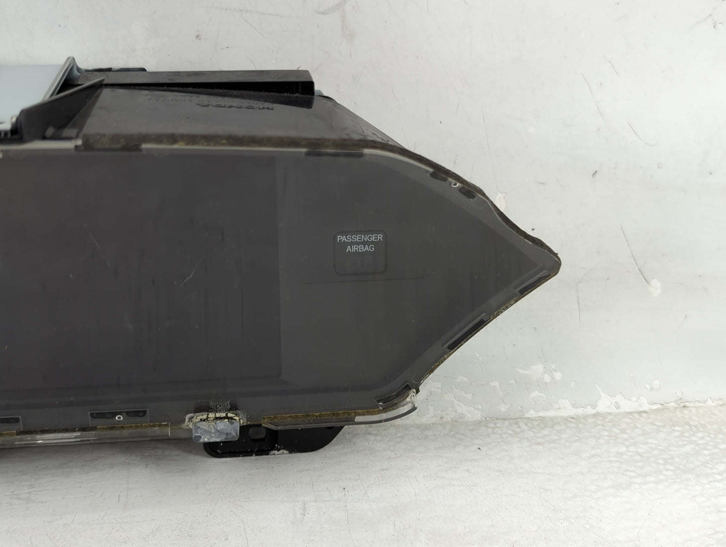 2014-2017 Honda Odyssey Information Display Screen - Oemusedautoparts1.com