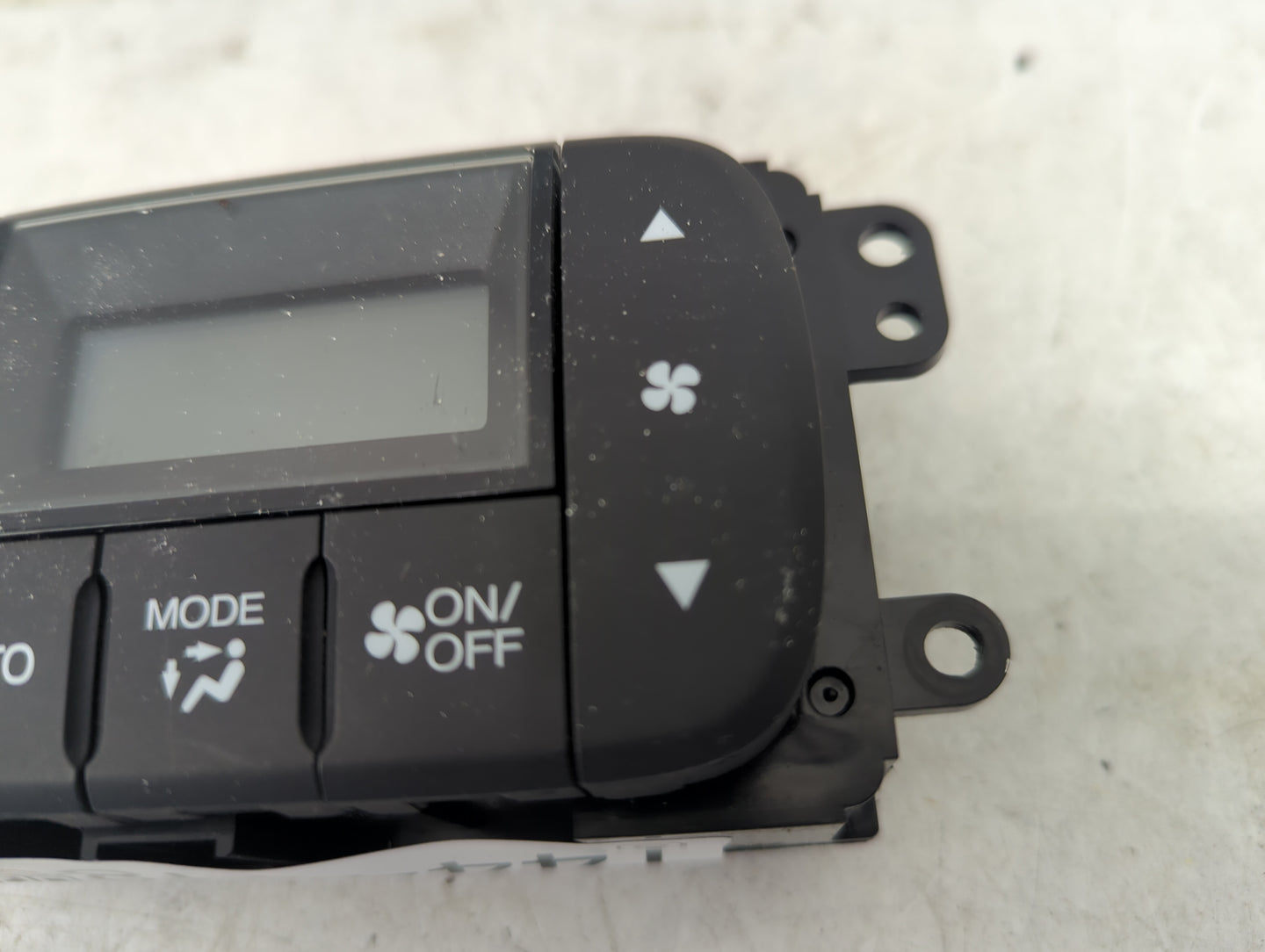 2011-2017 Honda Odyssey Climate Control Module Temperature AC/Heater Replacement P/N:79650TK8A420M1 Fits OEM Used Auto Parts