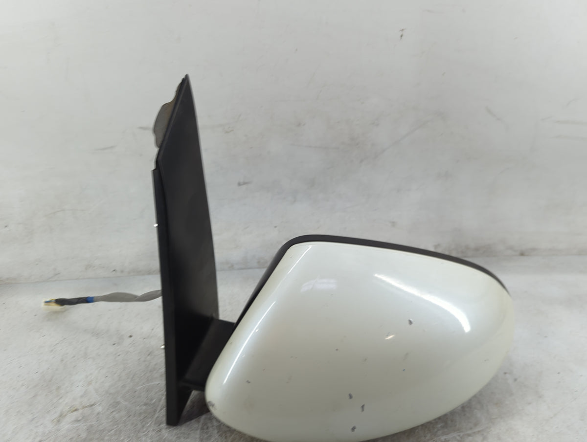 2014-2017 Honda Odyssey Driver Side View Mirror - Left Door Mirror OEM Used - Oemusedautoparts1.com