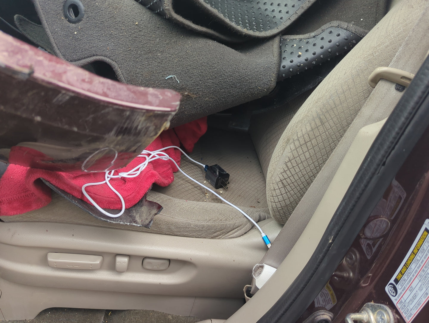 2014-2017 Honda Odyssey Driver Front Seat Oem 5005458 - Oemusedautoparts1.com