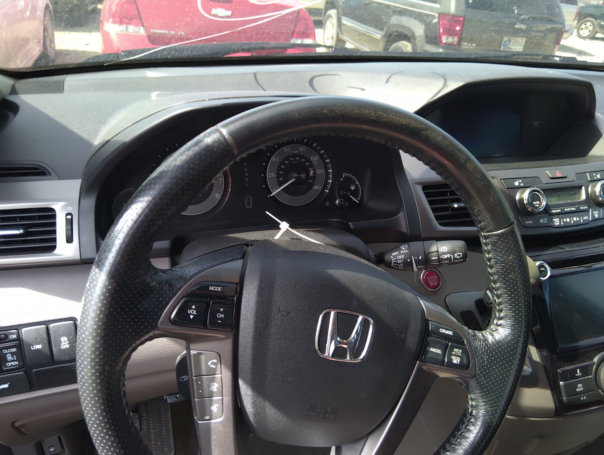 2014-2017 Honda Odyssey Instrument Cluster Speedometer Gauges Miles:174K Fits Fits 2014 2015 2016 2017 OEM Used Auto Parts -