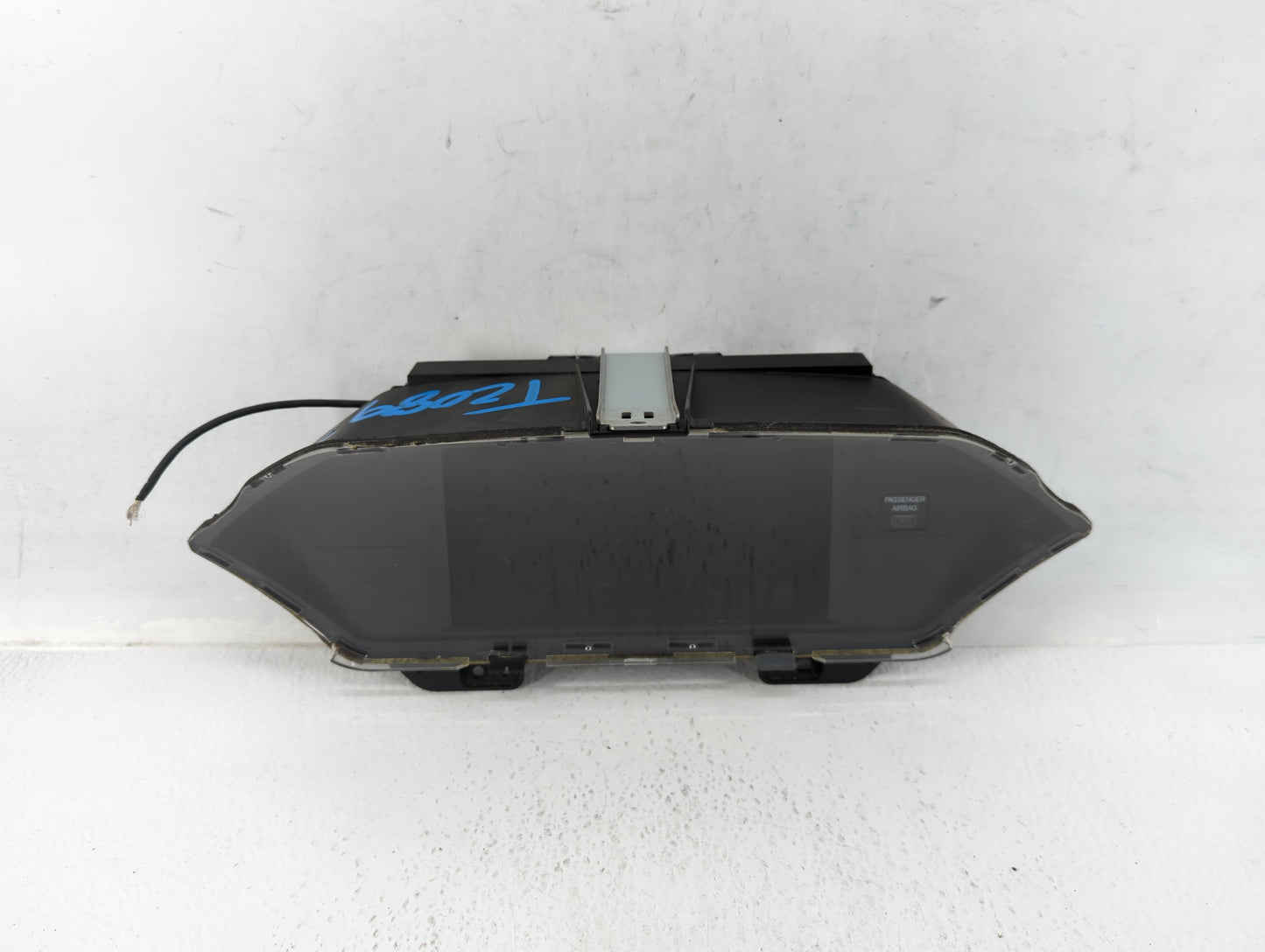 2014-2017 Honda Odyssey Information Display Screen - Oemusedautoparts1.com
