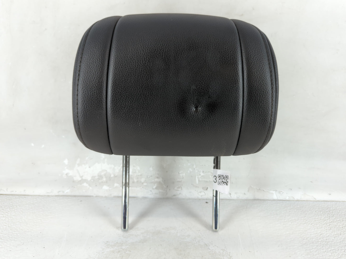 2013-2015 Honda Pilot Headrest Head Rest Rear Center Seat Fits Fits 2013 2014 2015 OEM Used Auto Parts - Oemusedautoparts1.c