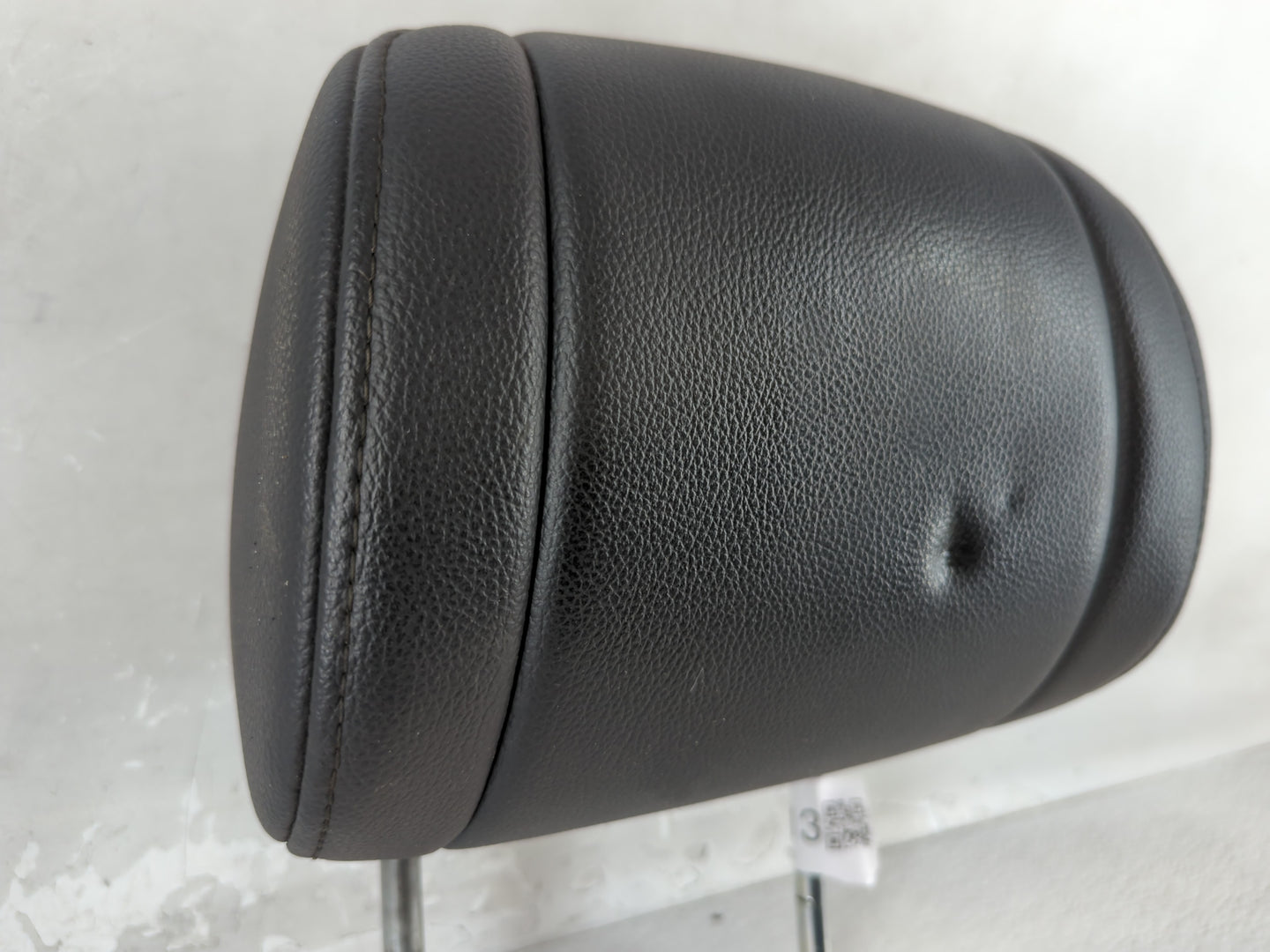 2013-2015 Honda Pilot Headrest Head Rest Rear Center Seat Fits Fits 2013 2014 2015 OEM Used Auto Parts - Oemusedautoparts1.c