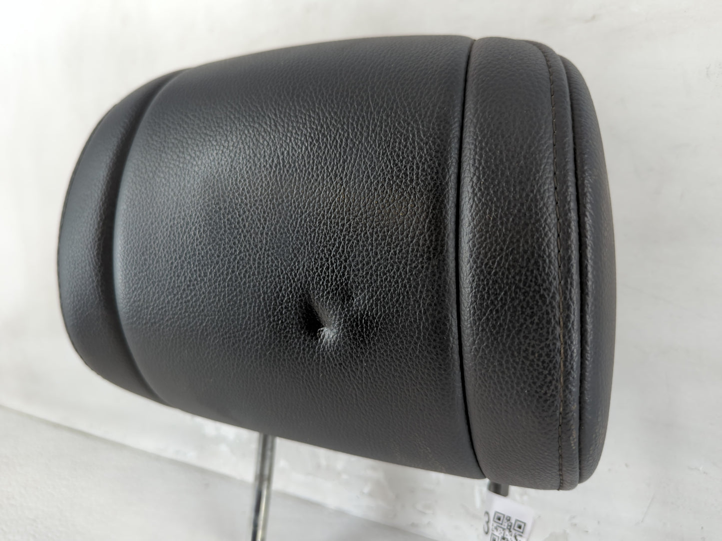 2013-2015 Honda Pilot Headrest Head Rest Rear Center Seat Fits Fits 2013 2014 2015 OEM Used Auto Parts - Oemusedautoparts1.c