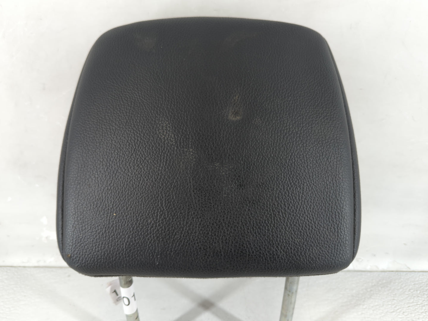2013-2015 Honda Pilot Headrest Head Rest Rear Center Seat Fits Fits 2013 2014 2015 OEM Used Auto Parts - Oemusedautoparts1.c