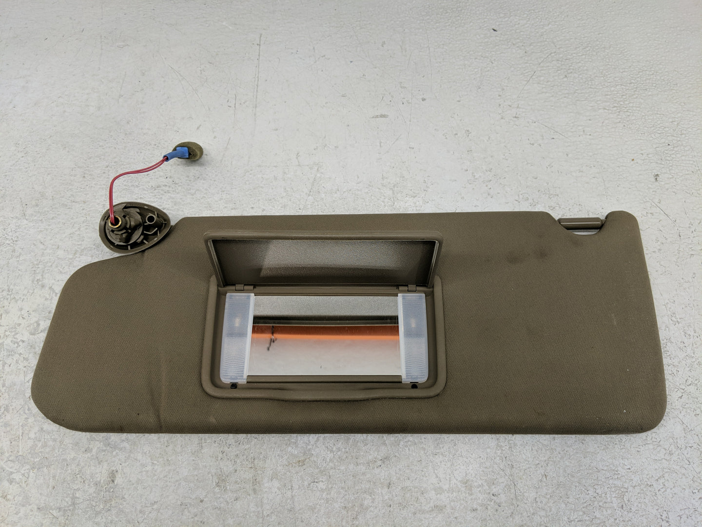 2009-2015 Honda Pilot Sun Visor Shade Replacement Driver Left Mirror Fits Fits 2009 2010 2011 2012 2013 2014 2015 OEM Used A