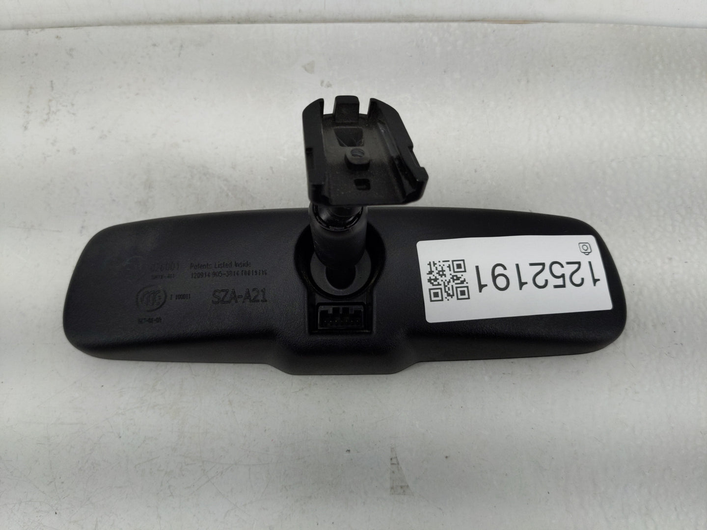 2013-2018 Honda Pilot Interior Rear View Mirror Replacement OEM P/N:E11026001 Fits OEM Used Auto Parts - Oemusedautoparts1.c