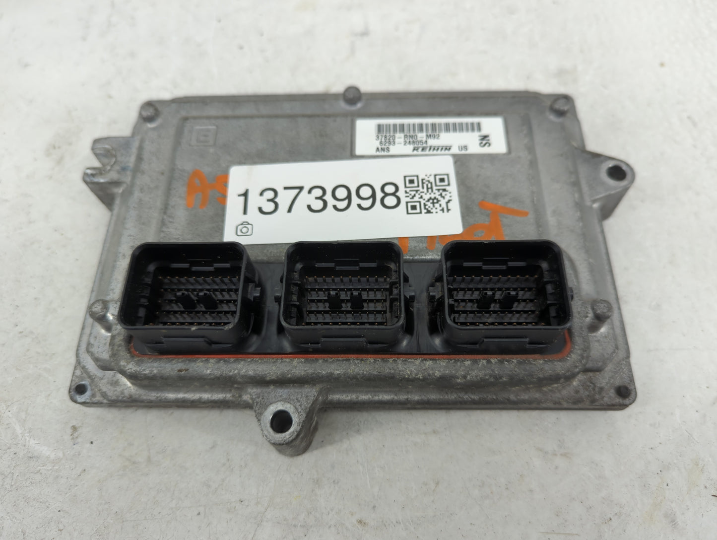 2013-2015 Honda Pilot PCM Engine Control Computer ECU ECM PCU OEM P/N:37820-RNO-M92 Fits Fits 2013 2014 2015 OEM Used Auto P