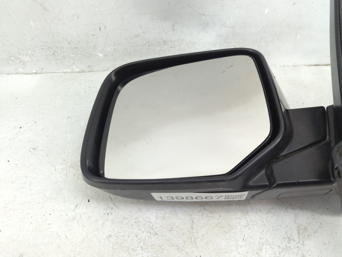 2009-2015 Honda Pilot Driver Side View Mirror - Left Door Mirror OEM Used - Oemusedautoparts1.com