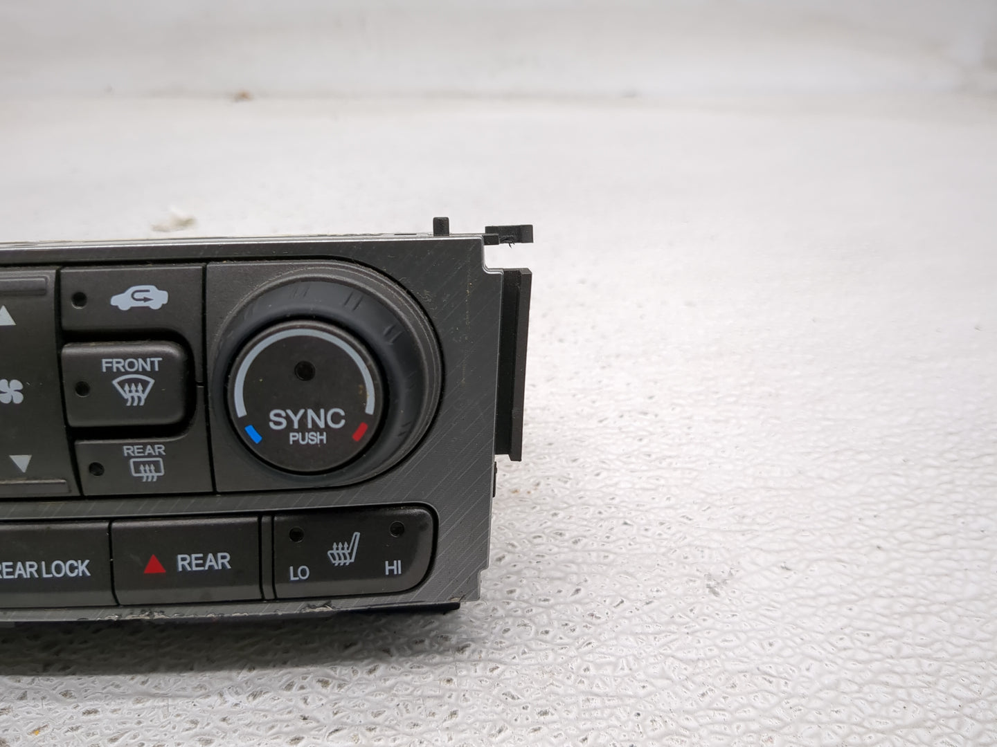 2012-2015 Honda Pilot Climate Control Module Temperature AC/Heater Replacement P/N:79600SZAA310M1 Fits Fits 2012 2013 2014 2