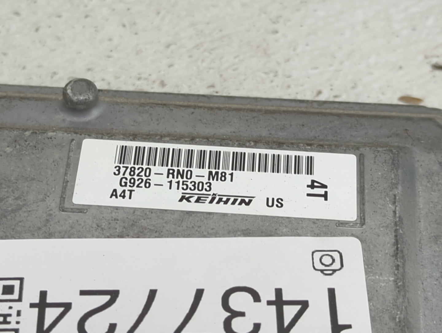 2013-2015 Honda Pilot PCM Engine Control Computer ECU ECM PCU OEM P/N:37820-RN0-M81 Fits Fits 2013 2014 2015 OEM Used Auto P