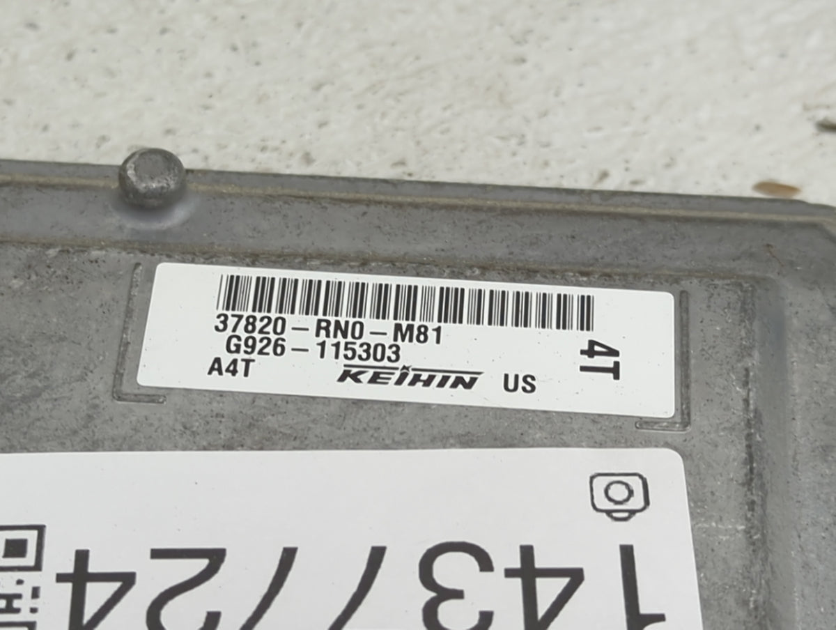 2013-2015 Honda Pilot PCM Engine Control Computer ECU ECM PCU OEM P/N:37820-RN0-M81 Fits 2013 2014 2015 OEM Used Auto Parts 