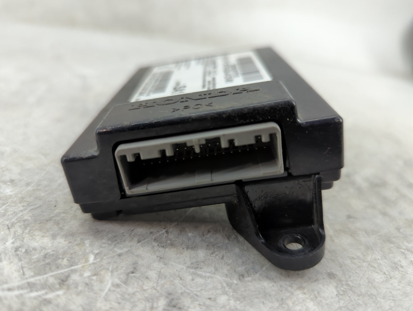 2009-2015 Honda Pilot Communication Control Module - Oemusedautoparts1.com