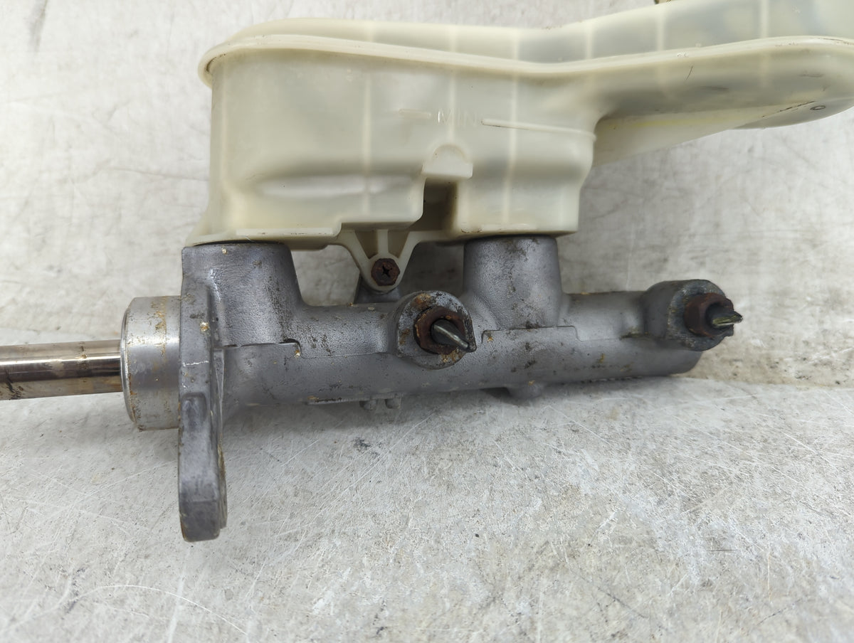 2009-2015 Honda Pilot Brake Master Cylinder 1452077 - Oemusedautoparts1.com
