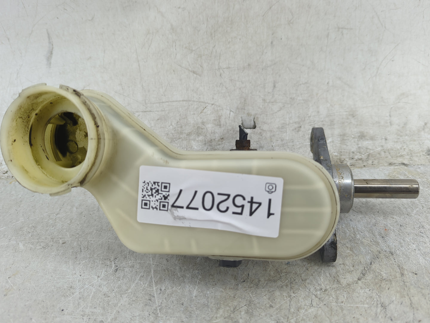 2009-2015 Honda Pilot Brake Master Cylinder 1452077 - Oemusedautoparts1.com