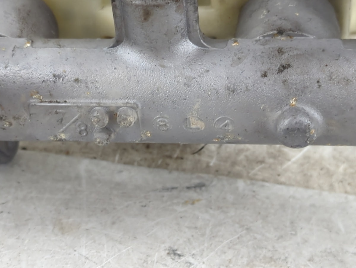 2009-2015 Honda Pilot Brake Master Cylinder 1452077 - Oemusedautoparts1.com