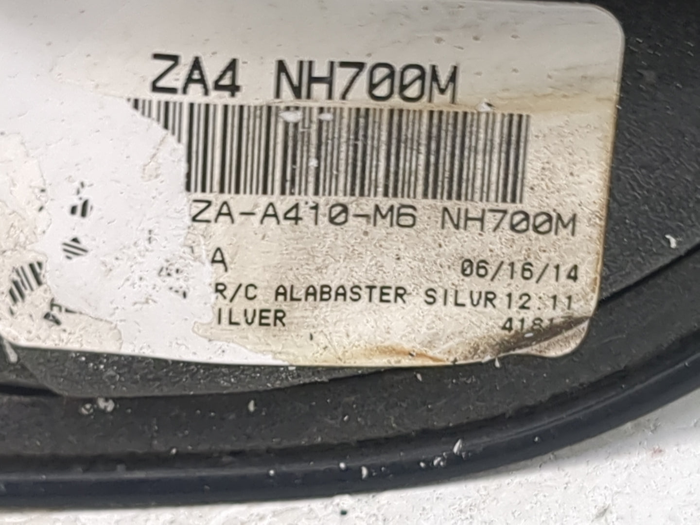 2009-2015 Honda Pilot Driver Side View Mirror - Left Door Mirror OEM Used - Oemusedautoparts1.com