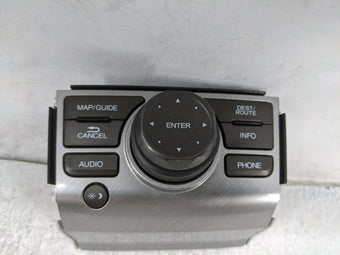 compare product 2012-2015 Honda Pilot Radio AM FM Cd Player Receiver Replacement P/N:39050-SZA-A110-M1 SANWG3801A Fits Fits 2012 2013 2014 2015 OEM Used Auto Parts