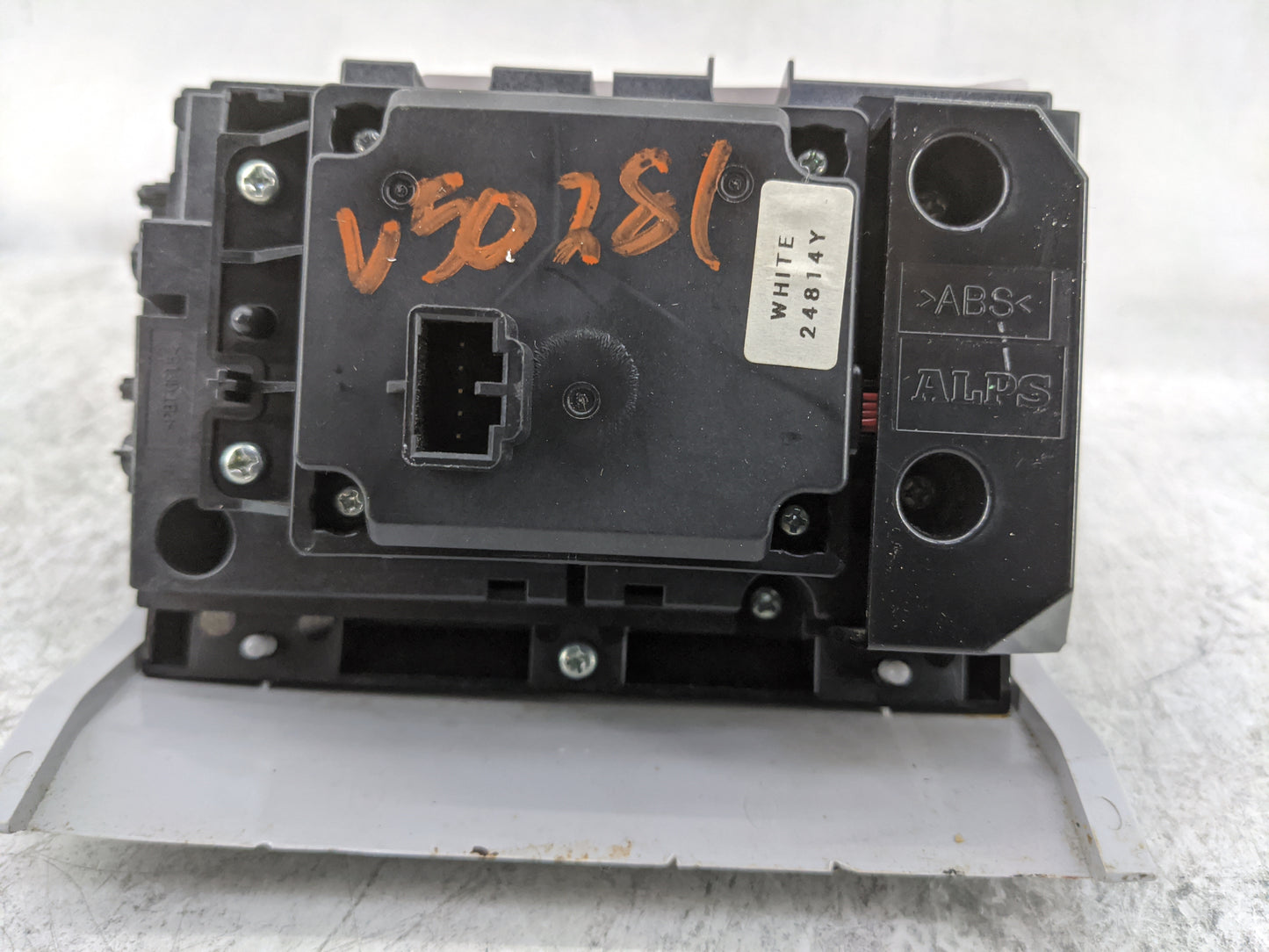 2012-2015 Honda Pilot Radio AM FM Cd Player Receiver Replacement P/N:39050-SZA-A110-M1 SANWG3801A Fits Fits 2012 2013 2014 2