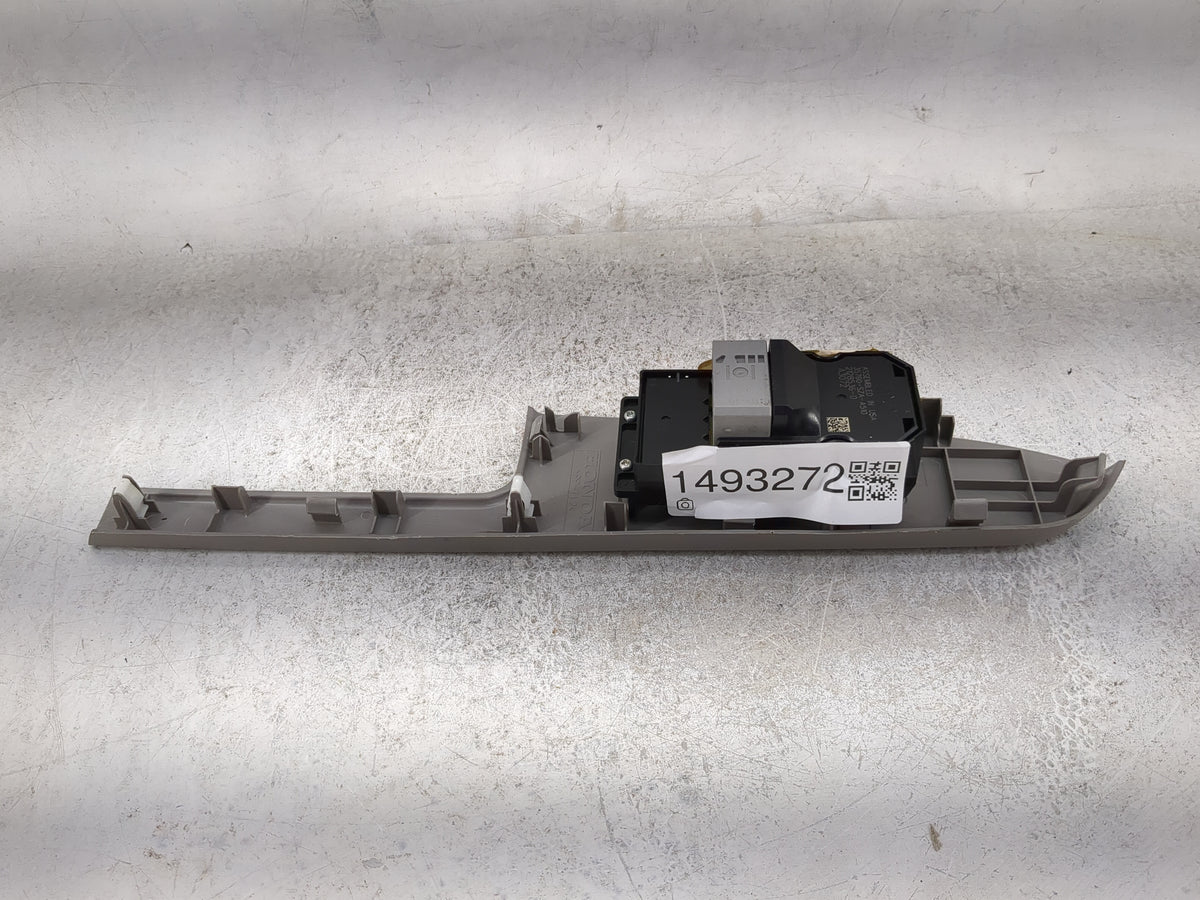 2015 Honda Pilot Master Power Window Switch Replacement Driver Side Left P/N:35760-SZA-A510 Fits OEM Used Auto Parts - Oemus