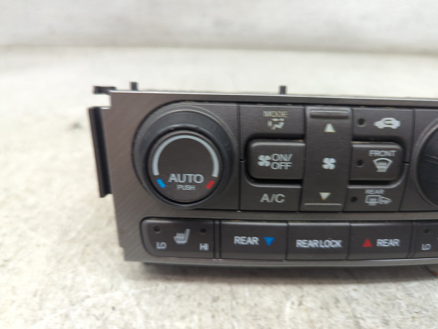 2012-2015 Honda Pilot Climate Control Module Temperature AC/Heater Replacement Fits Fits 2012 2013 2014 2015 OEM Used Auto P