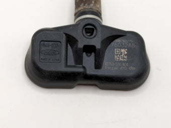compare product 2015 Honda Pilot Tire Pressure Monitoring System Sensor Tpms