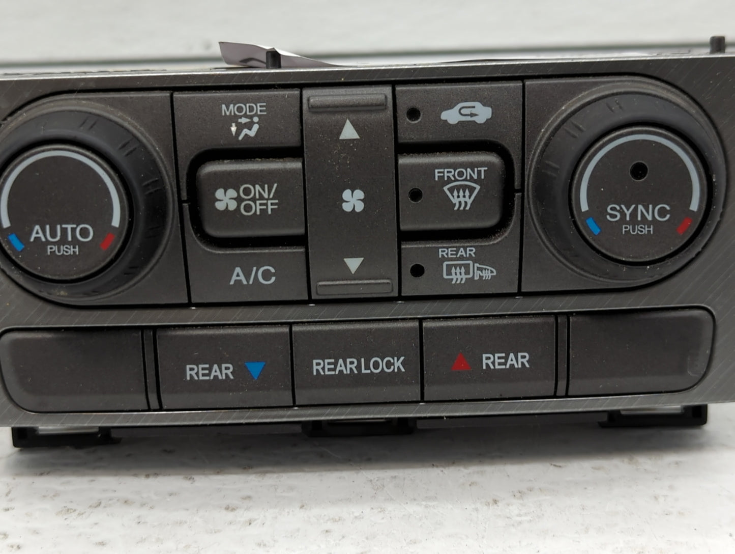 2013-2015 Honda Pilot Climate Control Module Temperature AC/Heater Replacement P/N:79600SZAA810M1 Fits Fits 2013 2014 2015 O