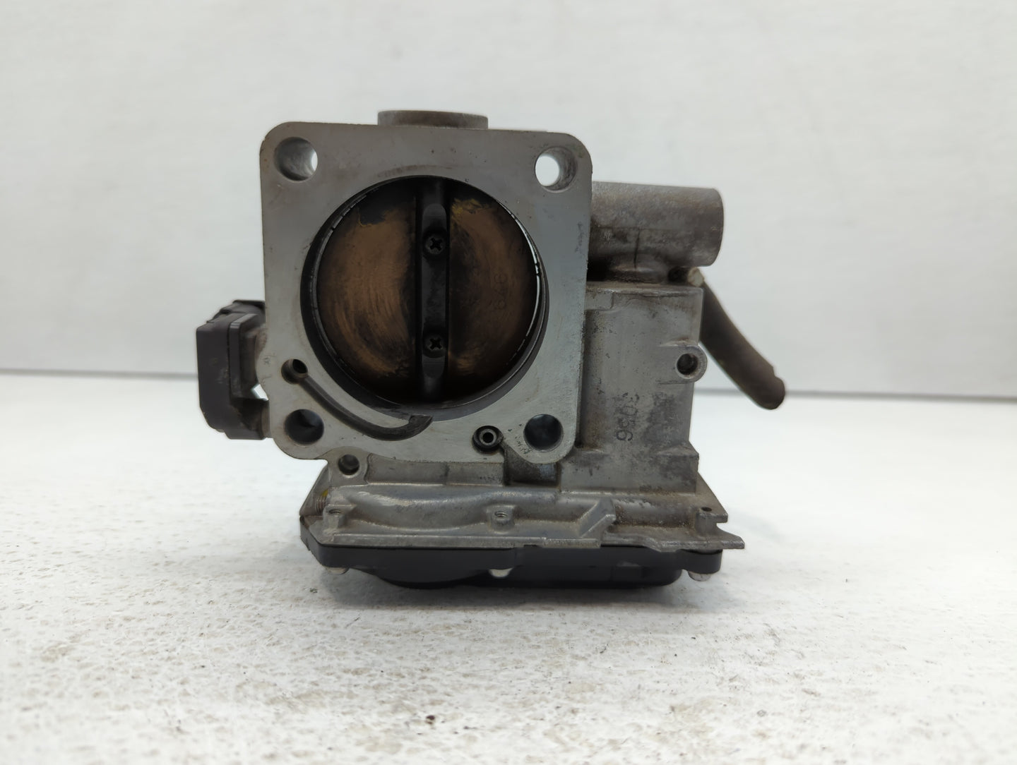 2009-2015 Honda Pilot Throttle Body P/N:GMG1E Fits Fits 2009 2010 2011 2012 2013 2014 2015 2016 2017 OEM Used Auto Parts - O