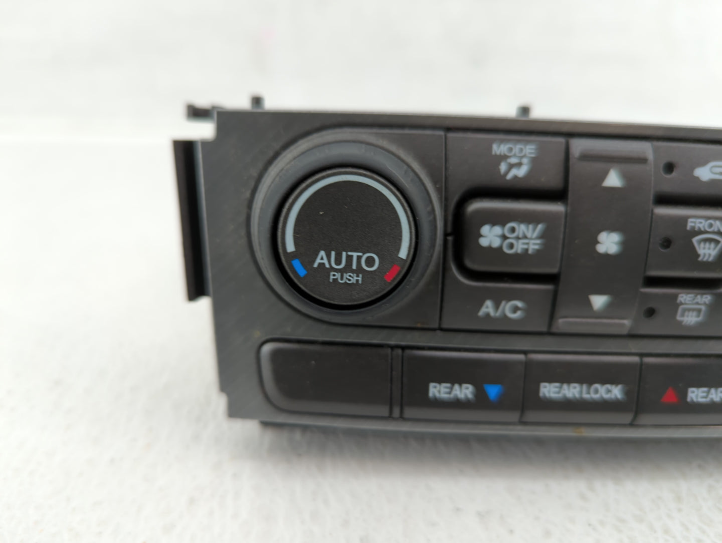 2013-2015 Honda Pilot Climate Control Module Temperature AC/Heater Replacement P/N:79600SZAA910M1 Fits Fits 2013 2014 2015 O