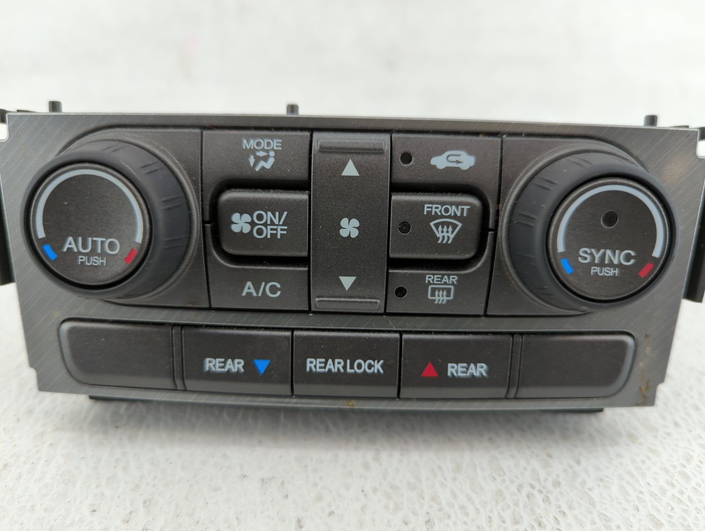 2013-2015 Honda Pilot Climate Control Module Temperature AC/Heater Replacement P/N:79600SZAA910M1 Fits Fits 2013 2014 2015 O