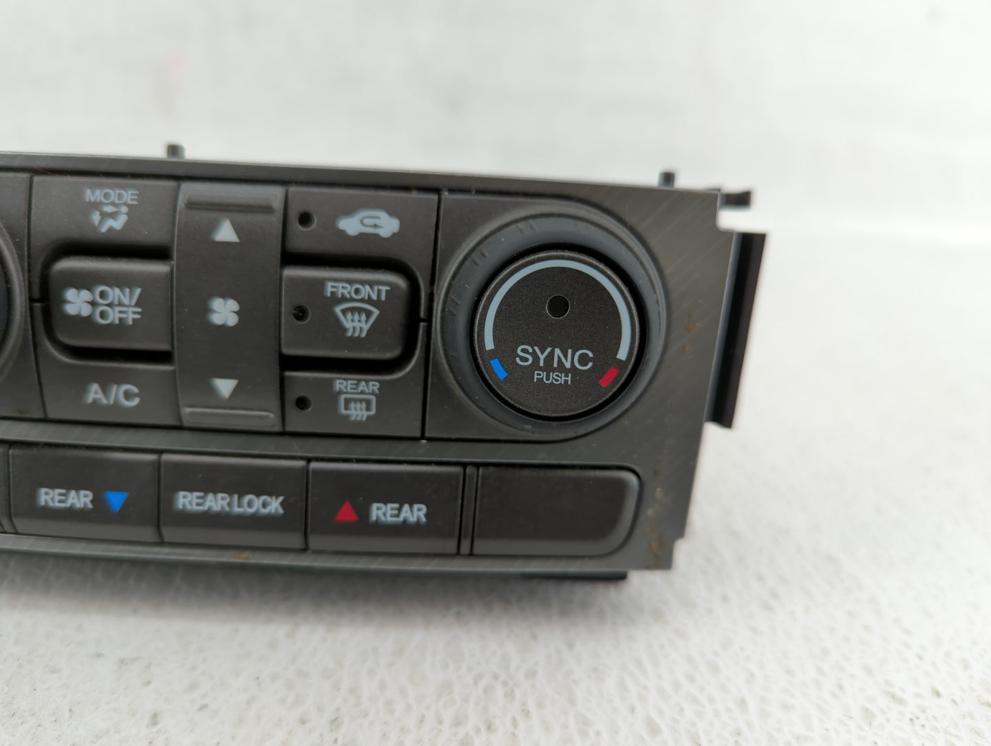 2013-2015 Honda Pilot Climate Control Module Temperature AC/Heater Replacement P/N:79600SZAA910M1 Fits Fits 2013 2014 2015 O