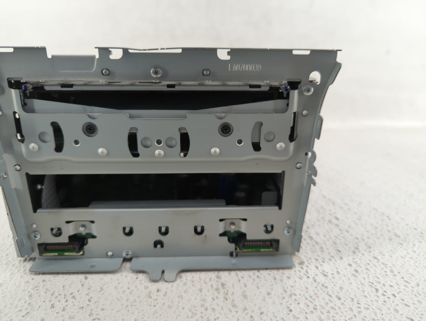 2013-2015 Honda Pilot Radio AM FM Cd Player Receiver Replacement P/N:39100-SZA-C211-M1 39100-SZA-C220-M1 Fits Fits 2013 2014