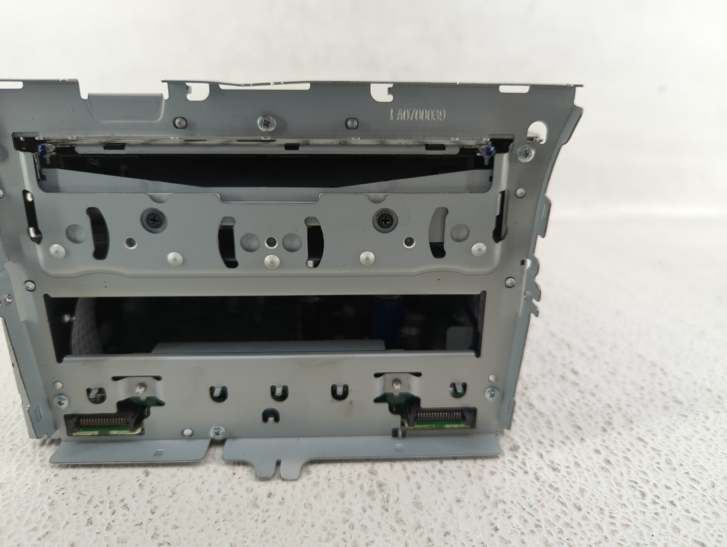 2013-2015 Honda Pilot Radio AM FM Cd Player Receiver Replacement P/N:39100-SZA-C211-M1 39100-SZA-C220-M1 Fits Fits 2013 2014