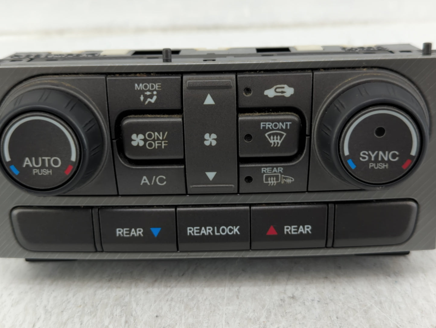 2013-2015 Honda Pilot Climate Control Module Temperature AC/Heater Replacement P/N:79600SZAA810M1 Fits Fits 2013 2014 2015 O