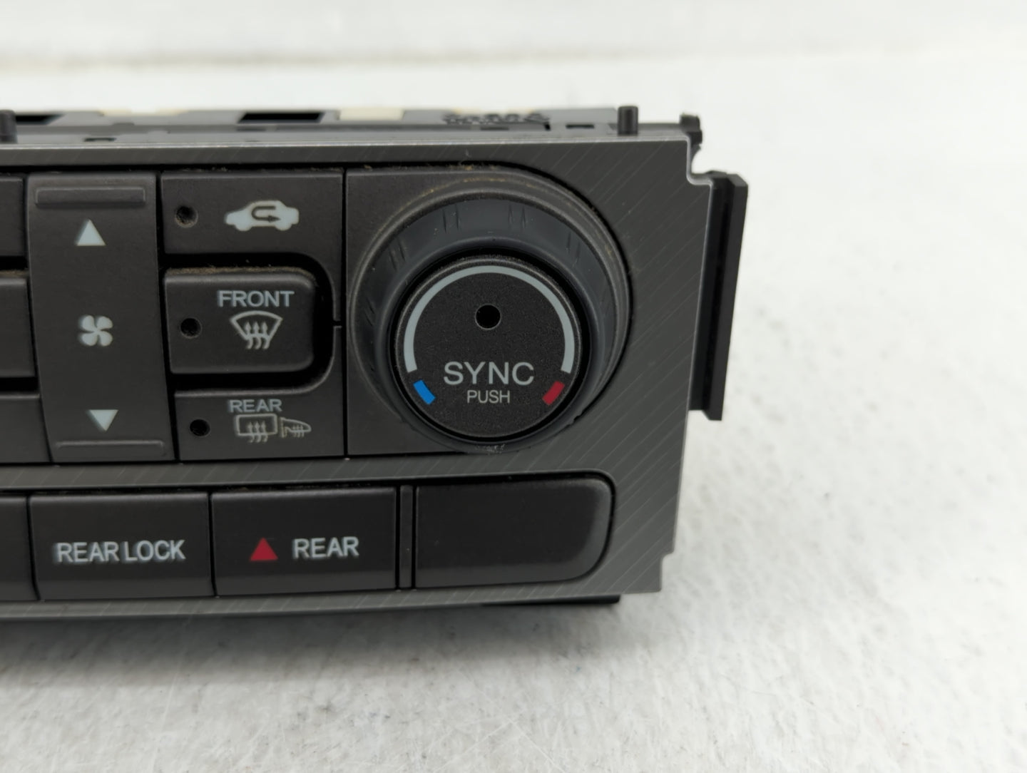 2013-2015 Honda Pilot Climate Control Module Temperature AC/Heater Replacement P/N:79600SZAA810M1 Fits Fits 2013 2014 2015 O