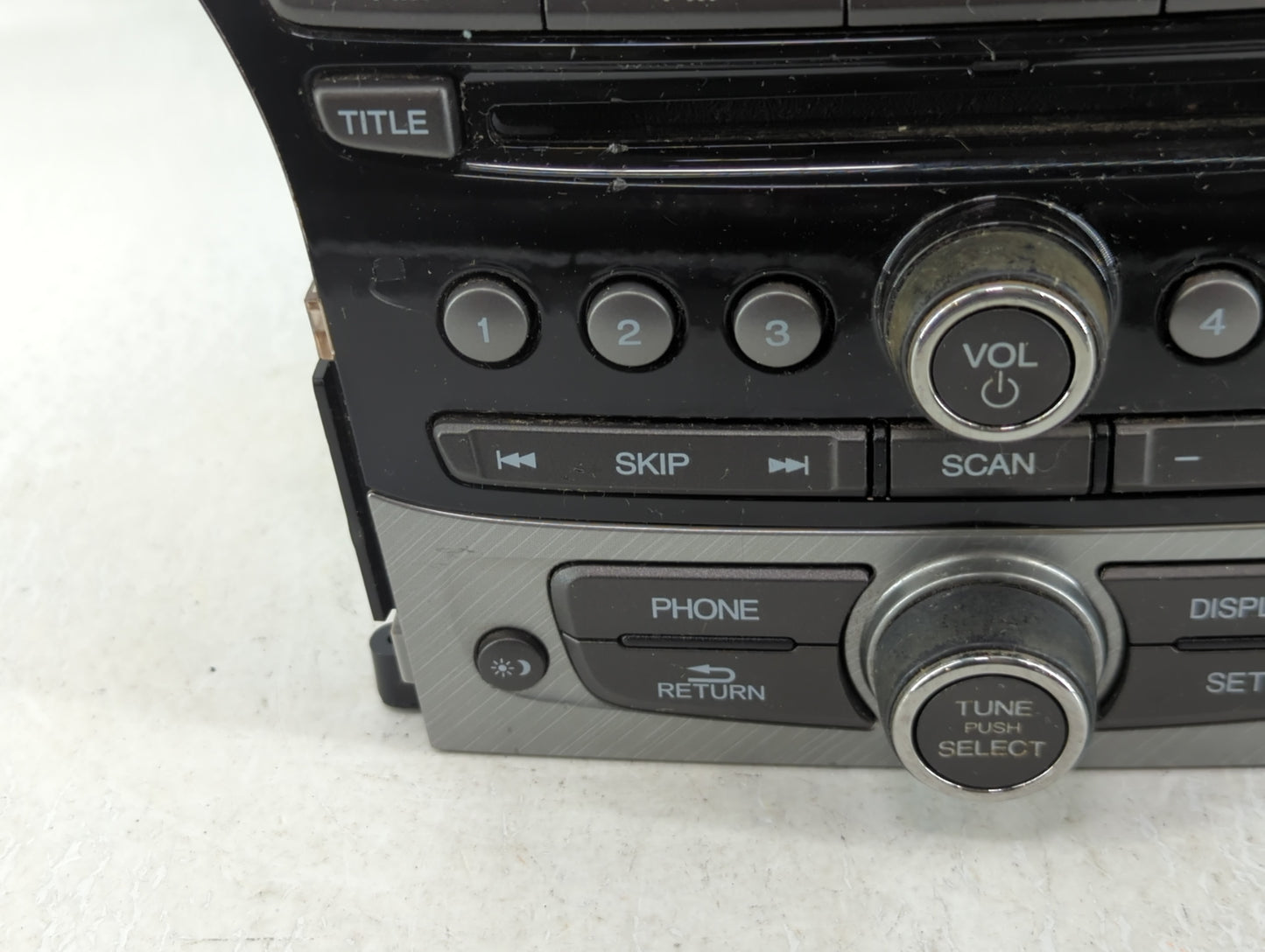 2013-2015 Honda Pilot Radio AM FM Cd Player Receiver Replacement P/N:39100-SZA-C220-M1 Fits Fits 2013 2014 2015 OEM Used Aut