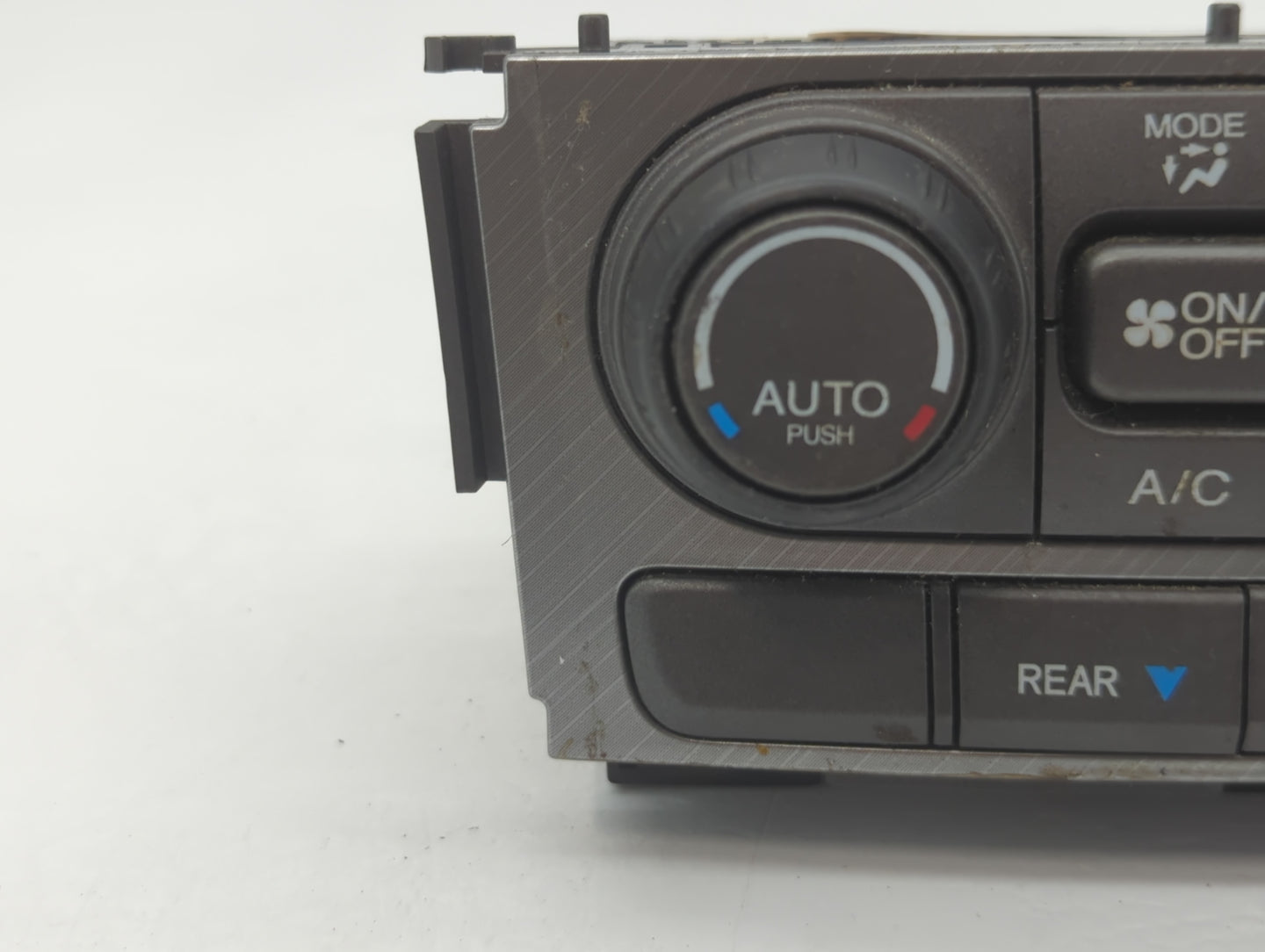 2013-2015 Honda Pilot Climate Control Module Temperature AC/Heater Replacement P/N:NH834L Fits Fits 2013 2014 2015 OEM Used 