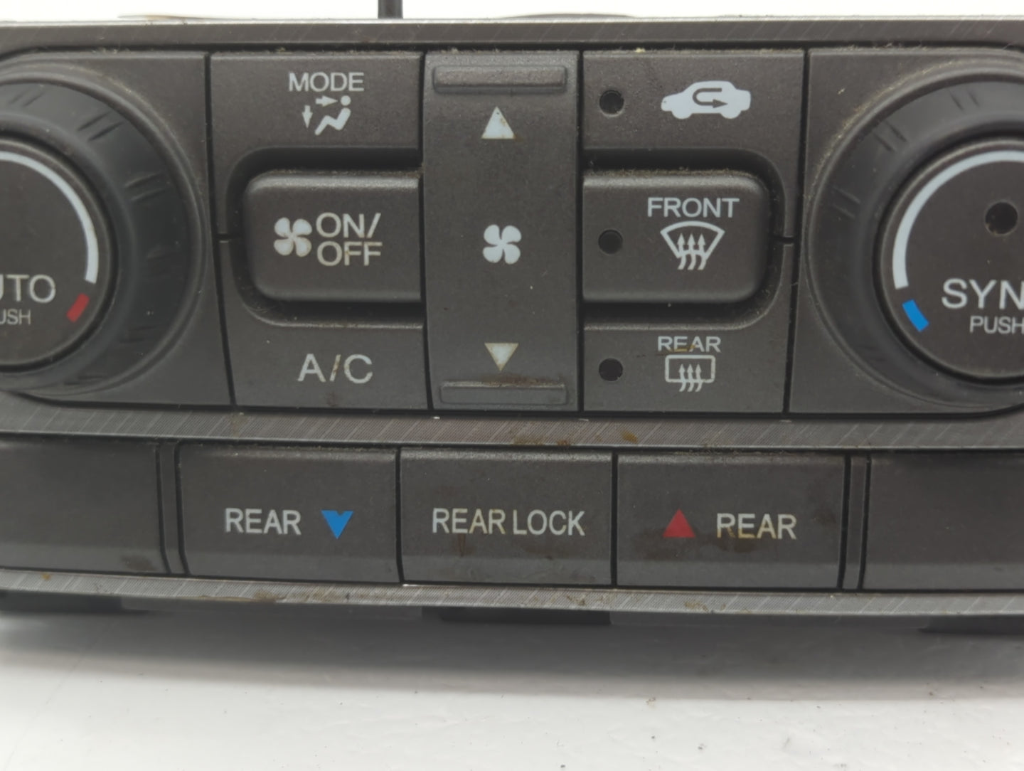 2013-2015 Honda Pilot Climate Control Module Temperature AC/Heater Replacement P/N:NH834L Fits Fits 2013 2014 2015 OEM Used 