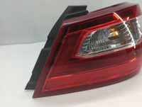 2009-2015 Honda Pilot Tail Light Assembly Passenger Right OEM P/N:05171810 11-6887-00-1N Fits OEM Used Auto Parts - Oemuseda